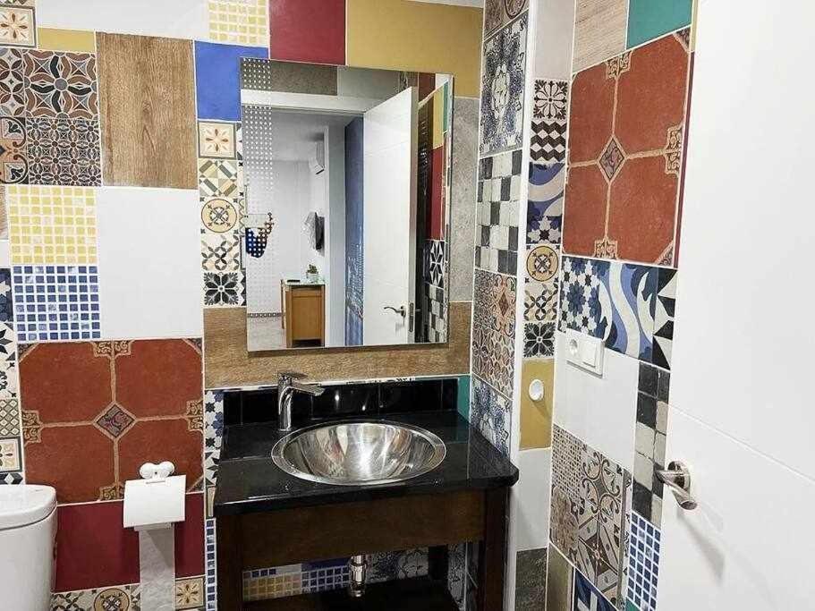 4 APTOS FULLY EQUIPPED STUDIOs NEARLY CENTER Elche Exterior foto