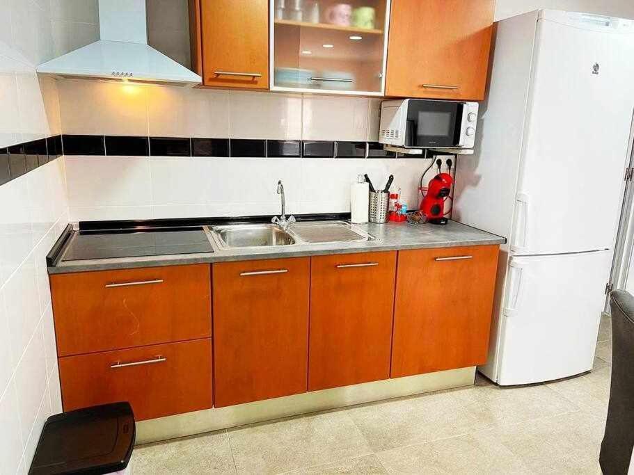 4 APTOS FULLY EQUIPPED STUDIOs NEARLY CENTER Elche Exterior foto