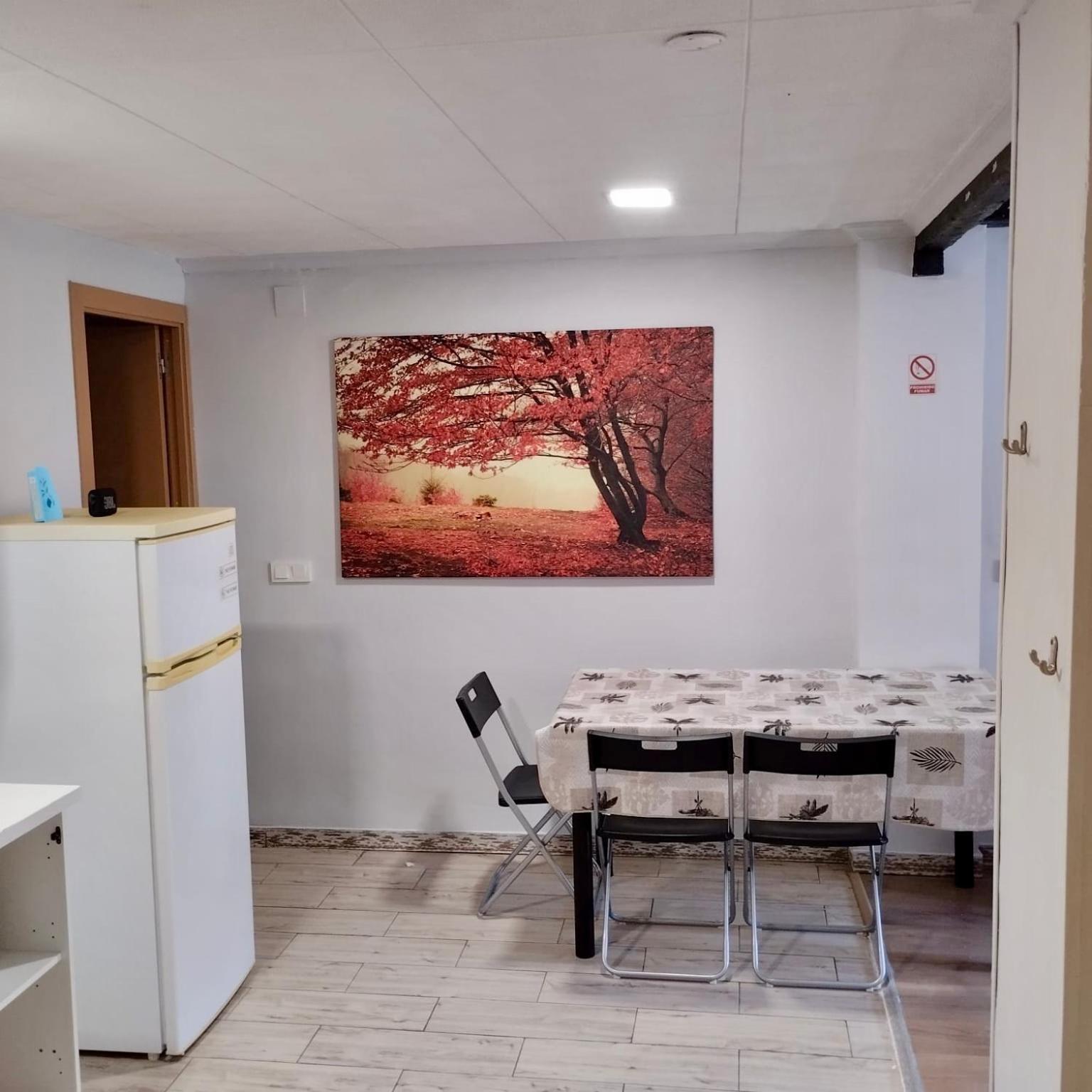 4 APTOS FULLY EQUIPPED STUDIOs NEARLY CENTER Elche Exterior foto