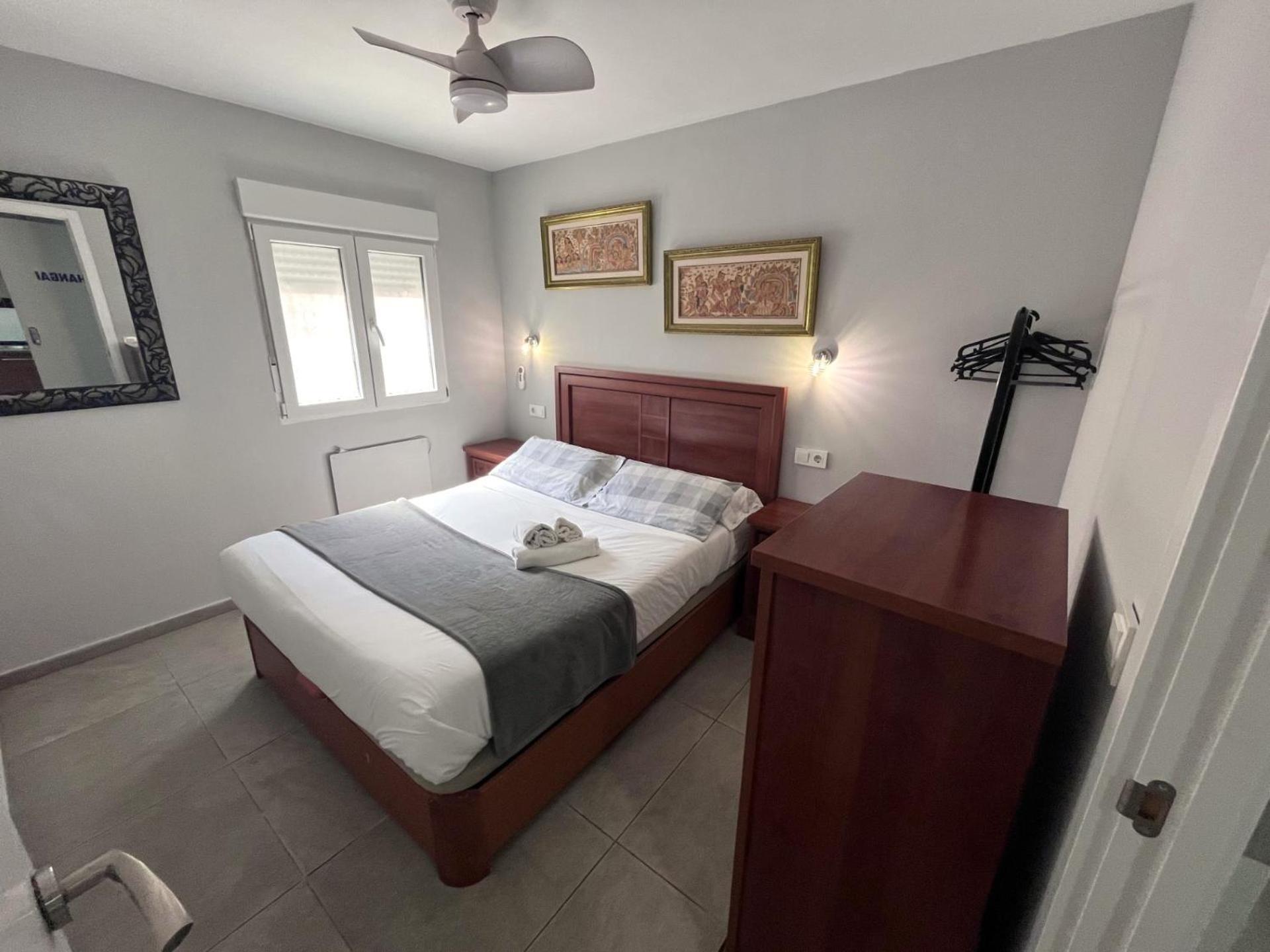 4 APTOS FULLY EQUIPPED STUDIOs NEARLY CENTER Elche Exterior foto